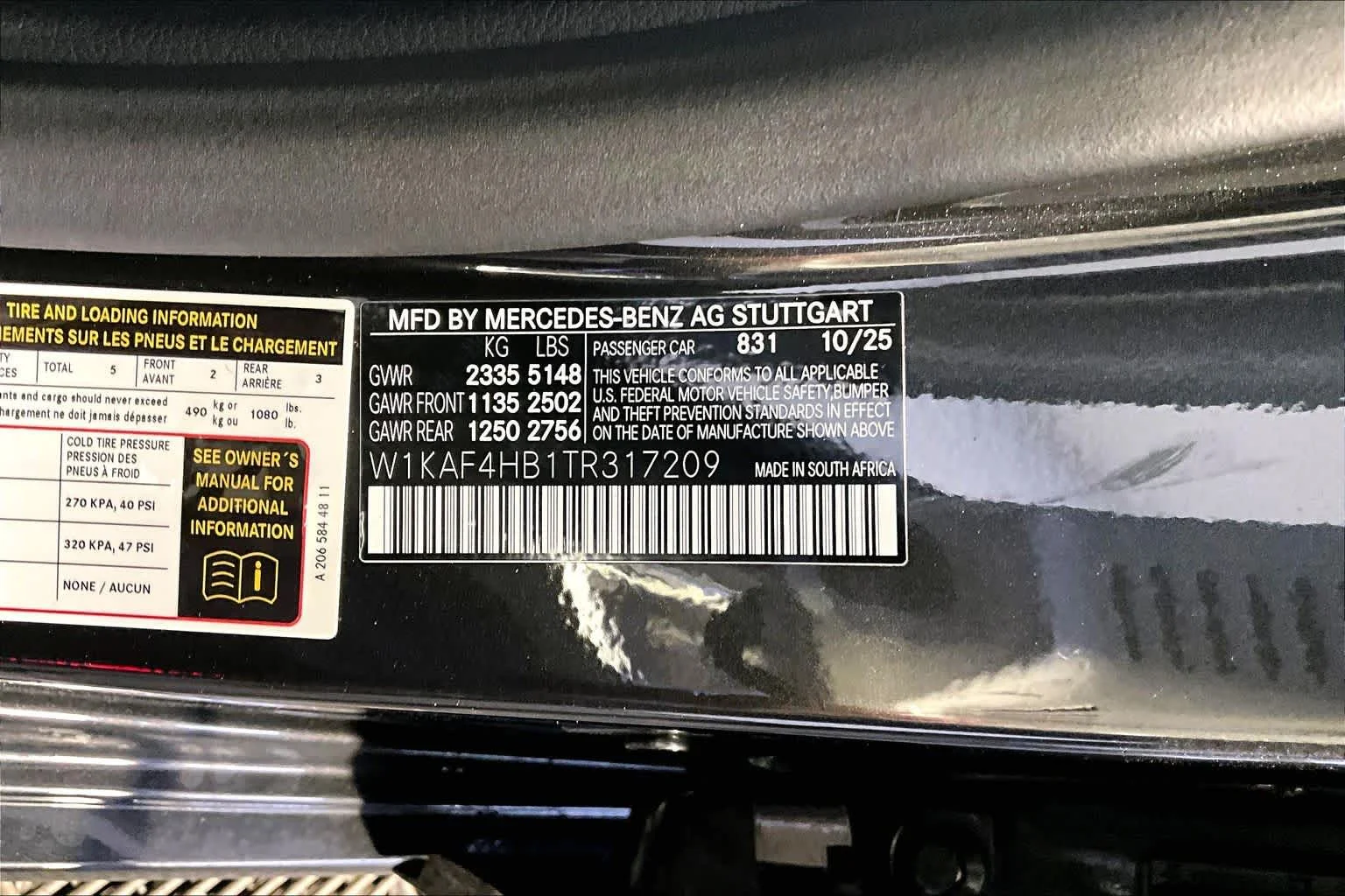 New 2026 Graphite Grey Metallic Mercedes-Benz C 300 image 12