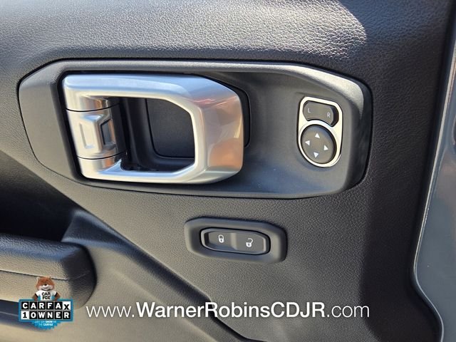 Used 2024 Gray Jeep Rubicon image 31