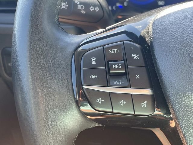 Used 2022 Silver Ford SEL image 20