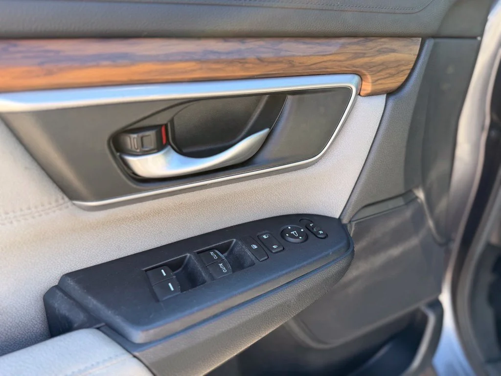 Used 2022 Gray Honda EX image 19