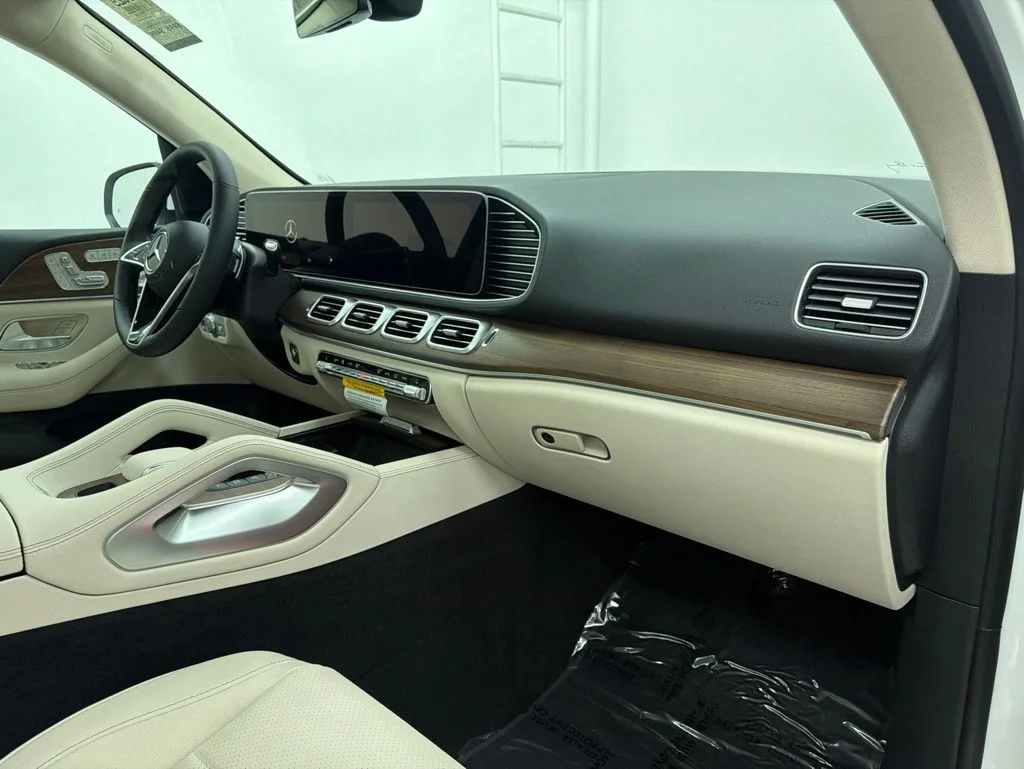 New 2026 White Mercedes-Benz GLE 350 image 17
