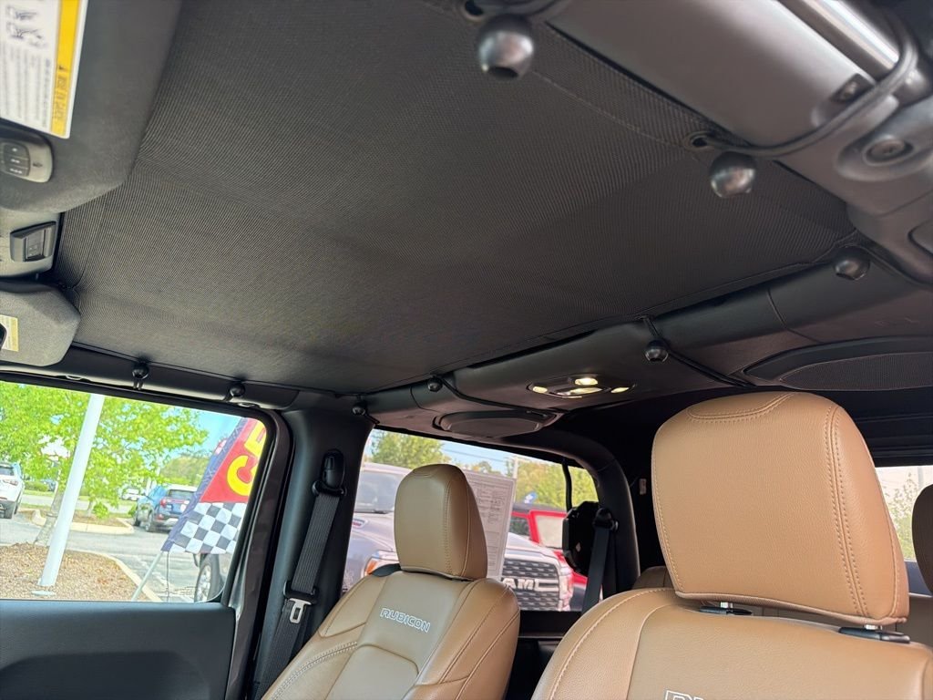 Used 2022 Gray Jeep Rubicon image 12