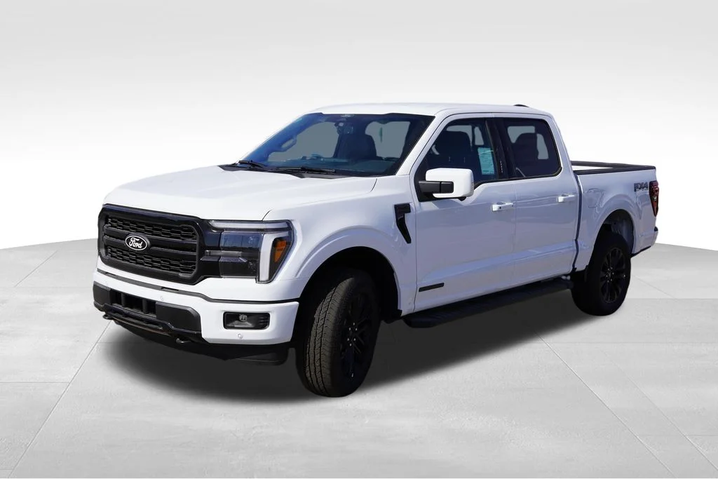 New 2026 Oxford White Ford Lariat image 7