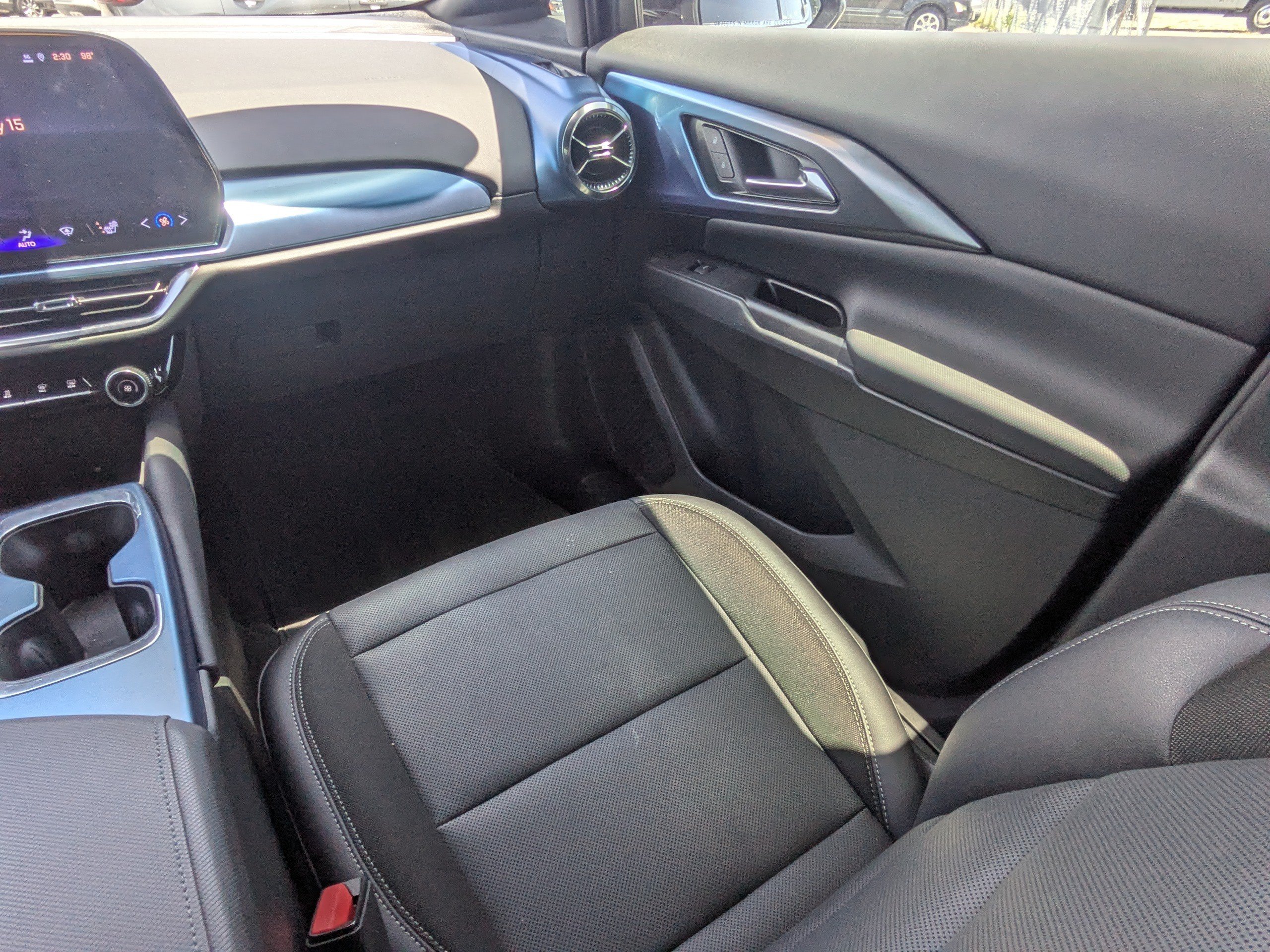 Used 2024 Black Chevrolet LT image 17