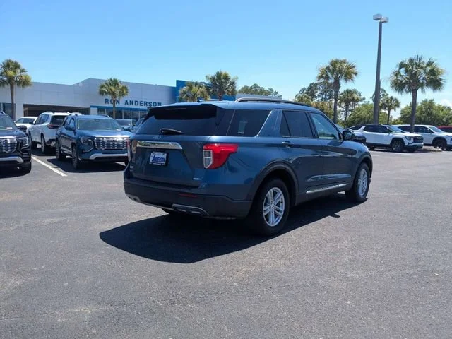 Used 2020 Blue Metallic Ford XLT image 3