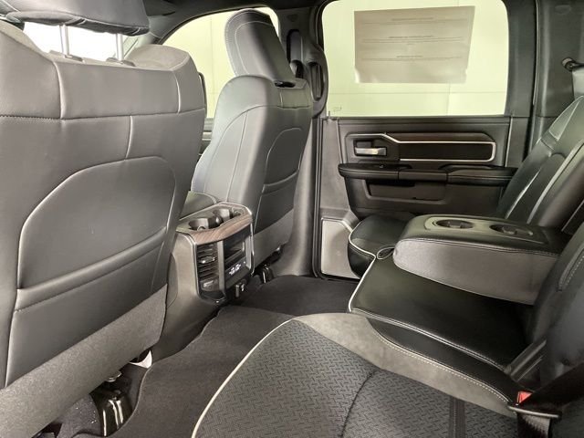 New 2026 Bright White Clear-Coat Exterior Paint RAM Laramie image 39
