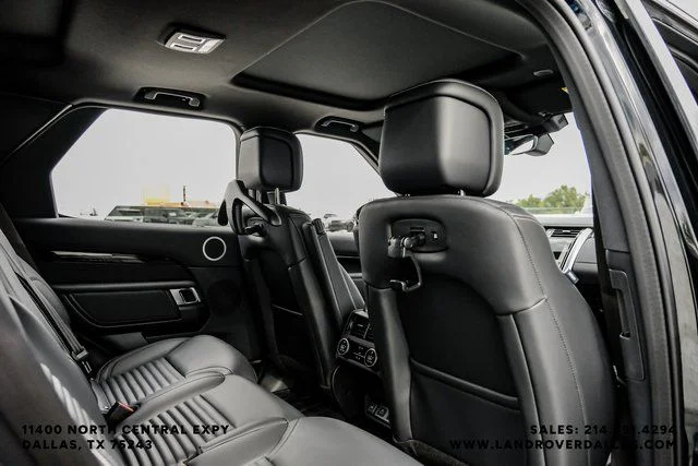 Used 2025 Santorini Black Metallic Land Rover S image 43