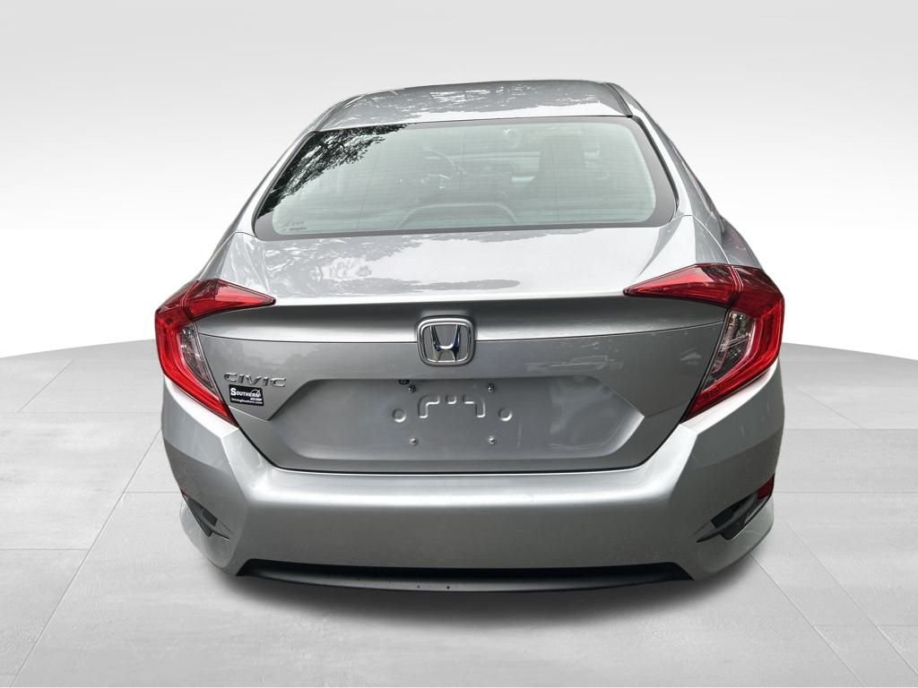 2016 Honda Civic LX photo 4