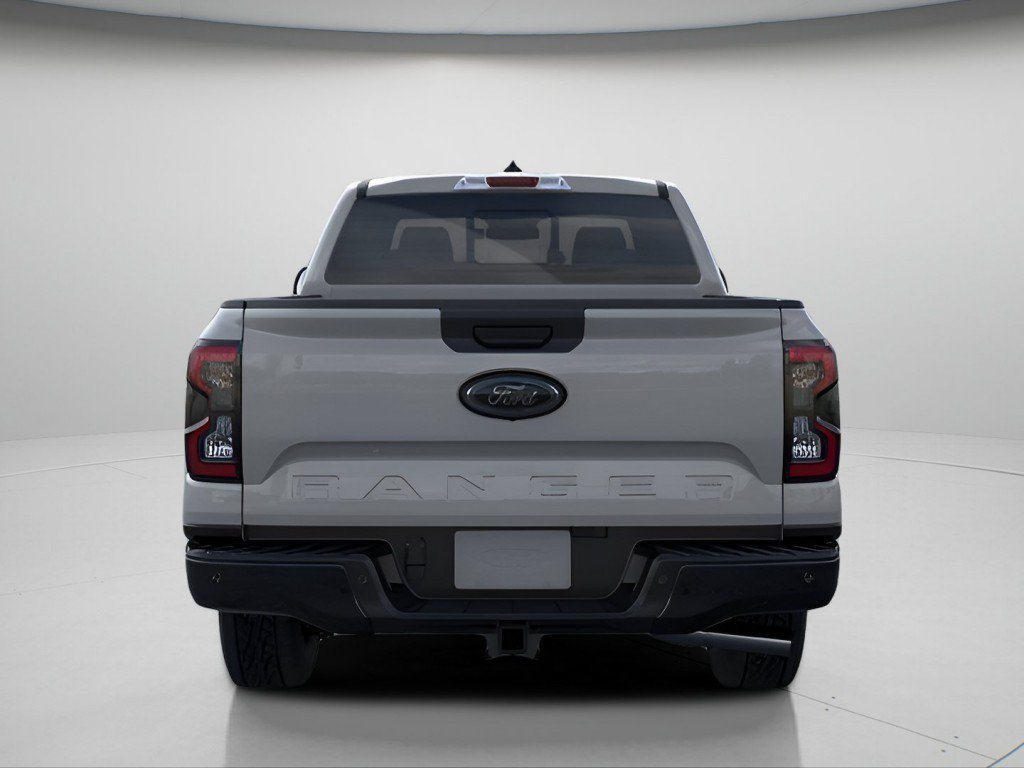 New 2026 Avalanche Ford LARIAT image 5