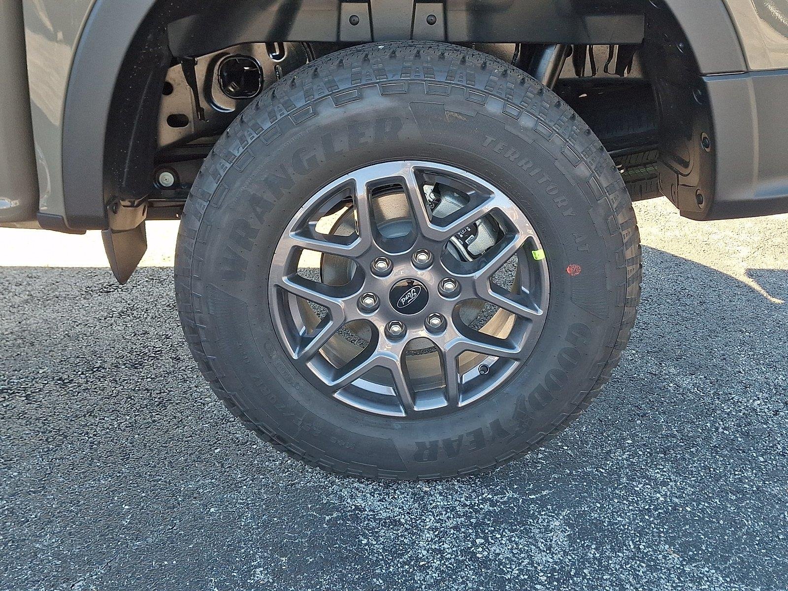 New 2026 Marsh Gray Ford XLT image 5