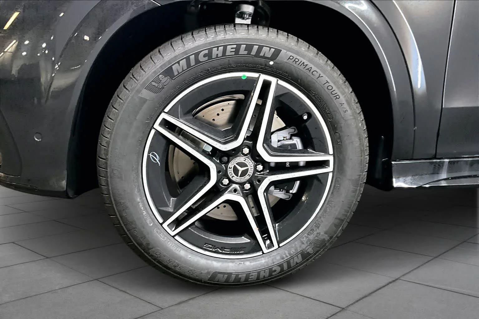 New 2026 Obsidian Black Metallic Mercedes-Benz GLE 350 image 16