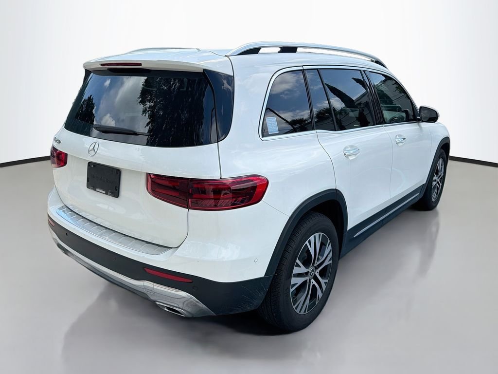 Used 2024 White Mercedes-Benz GLB 250 image 9