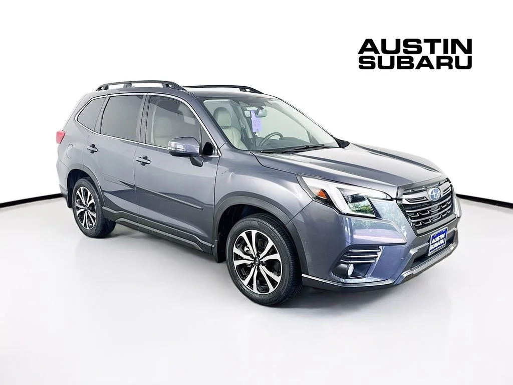 2023 Subaru Forester Limited's photo