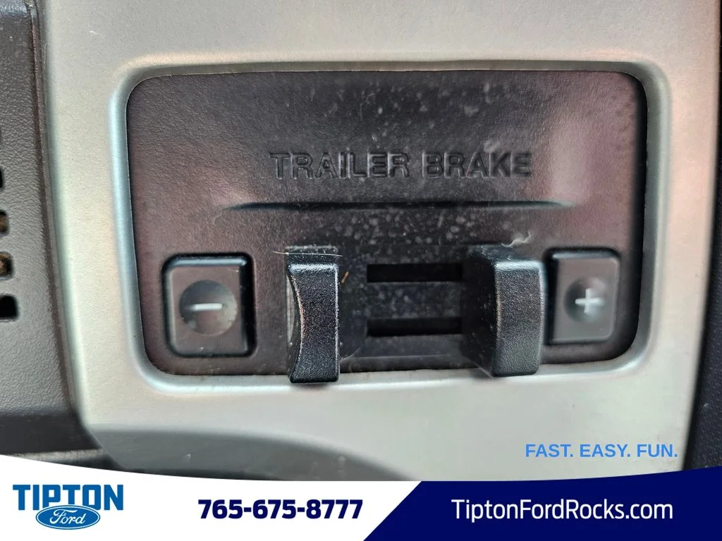 Used 2014 Sterling Gray Metallic Ford XLT image 17