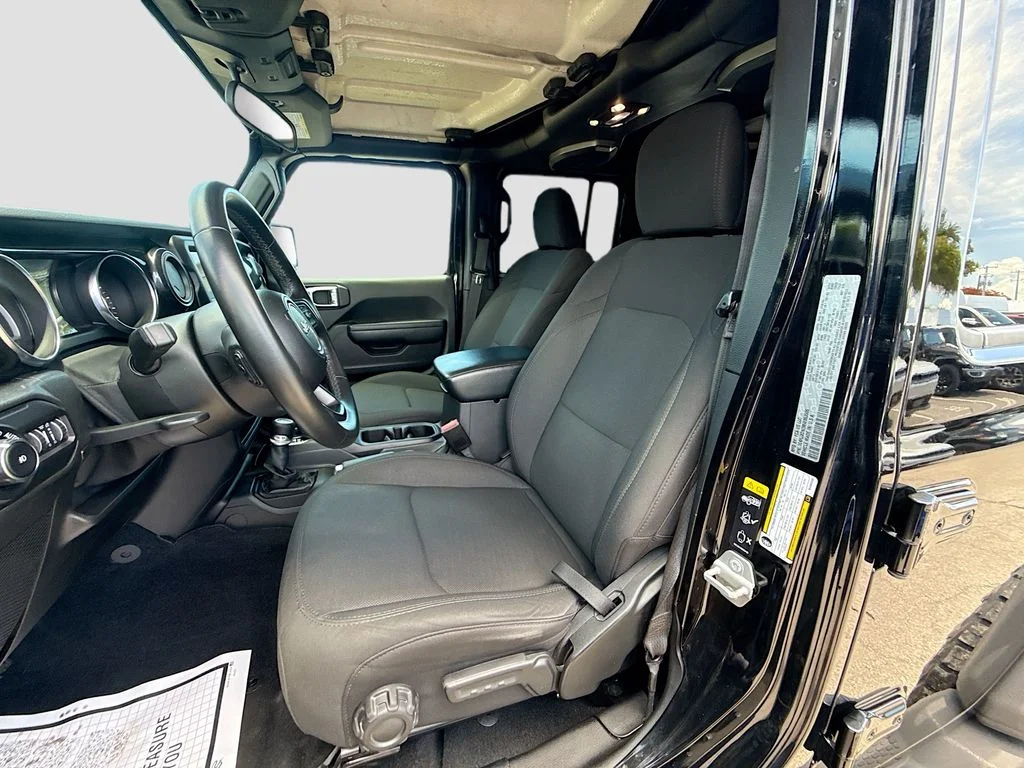 Used 2021 Black Jeep Unlimited Sport Altitude image 23