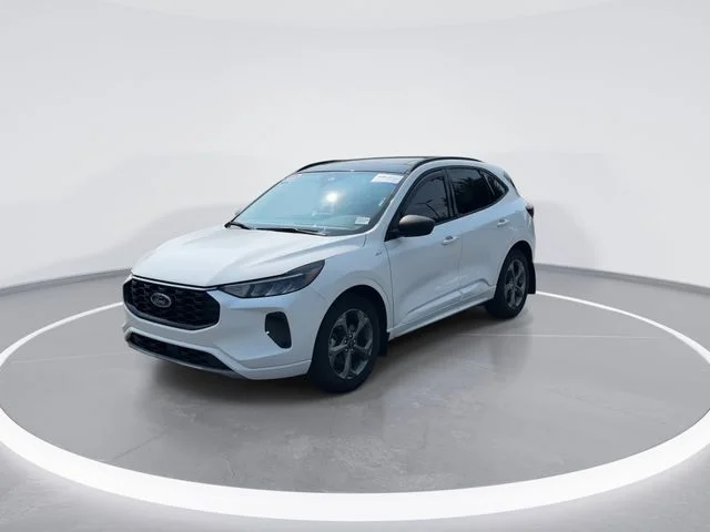 Used 2023 White Ford ST-Line image 3