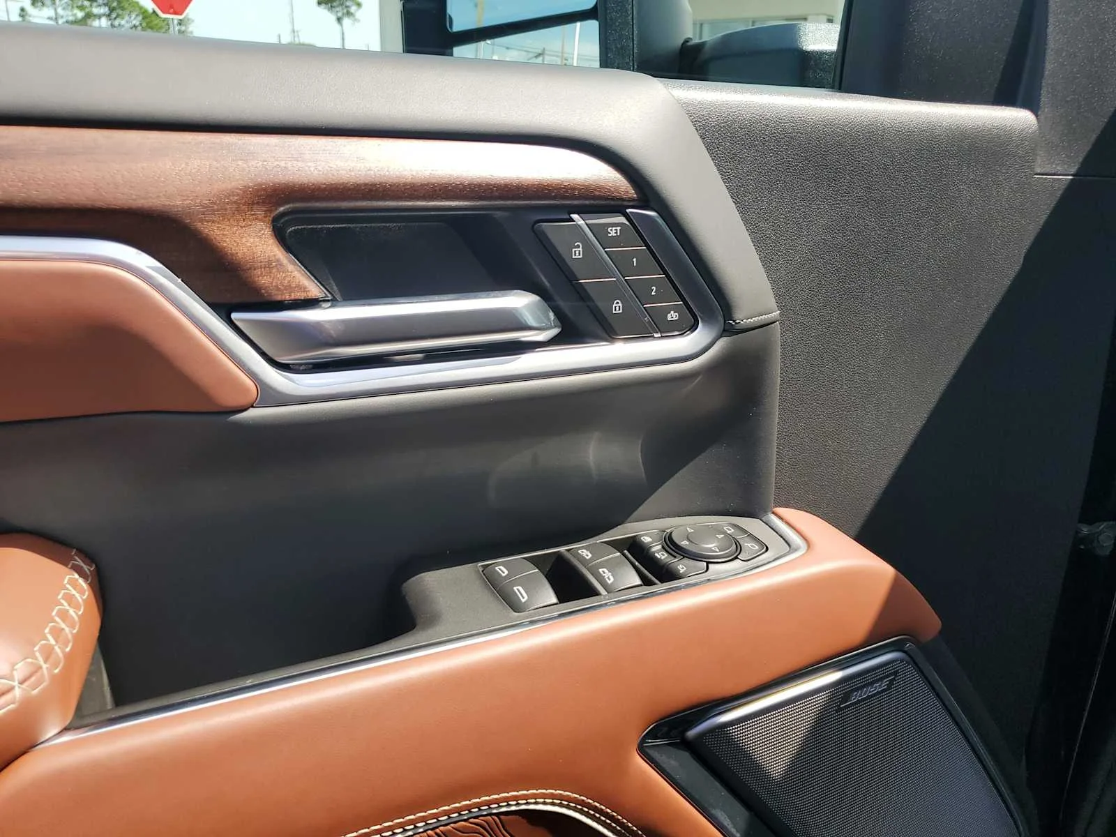 New 2026 Onyx Black GMC Denali Ultimate image 25