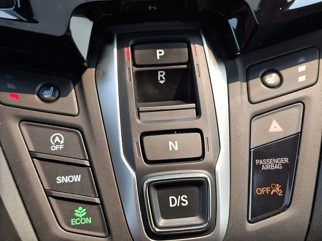 Used 2025  Honda EX-L image 22