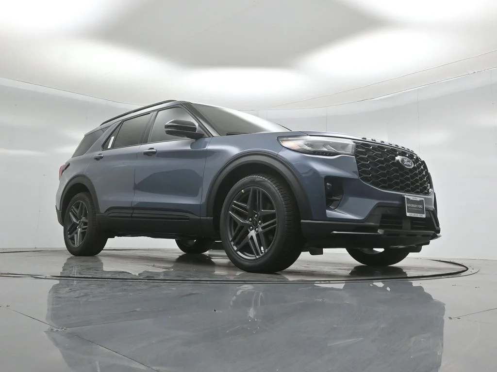 New 2026 Vapor Blue Metallic Ford ST image 46