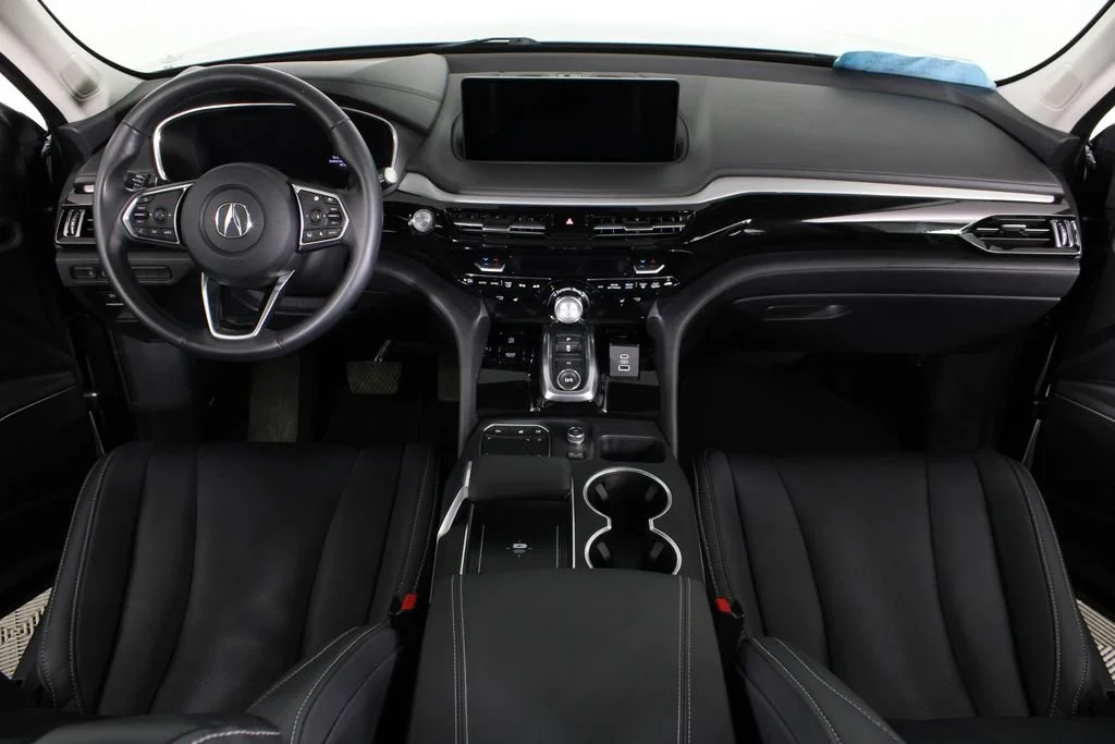Used 2024 Grey Acura w/Technology Package image 28