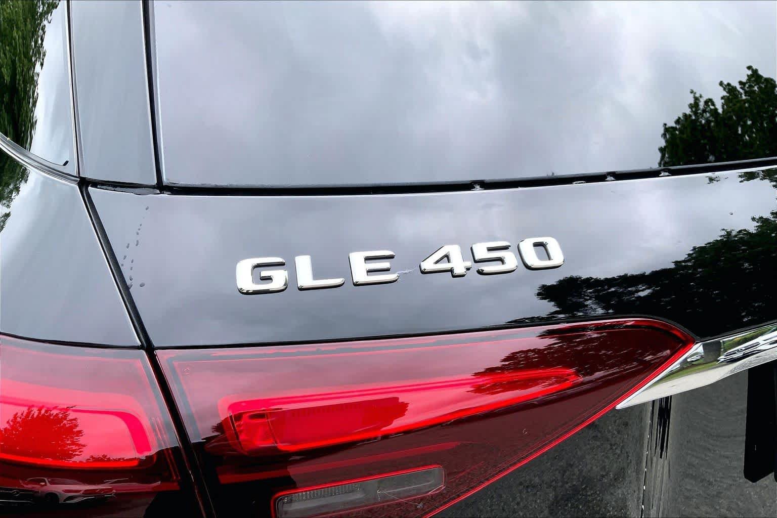 New 2026 Black Mercedes-Benz GLE 450 image 19