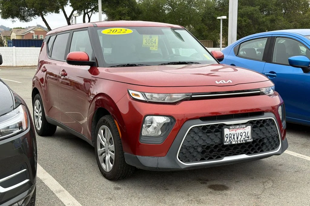 Used 2022 Mars Orange Kia LX image 2