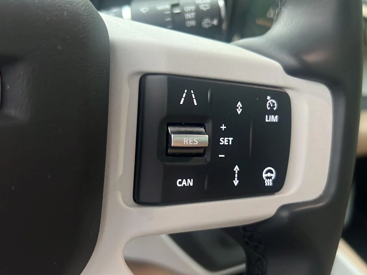 Used 2025  Land Rover 130 S image 14