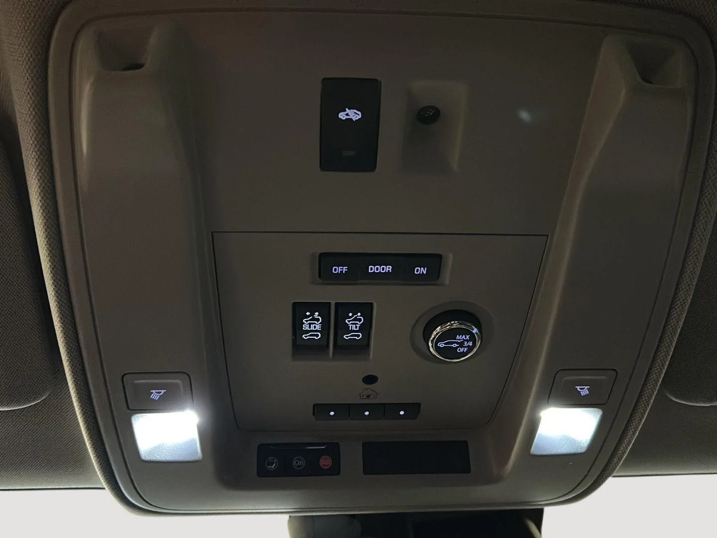 Used 2020 Black Raven Cadillac Premium Luxury image 21