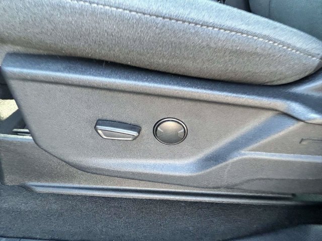 Used 2026 Gray Ford XLT image 18