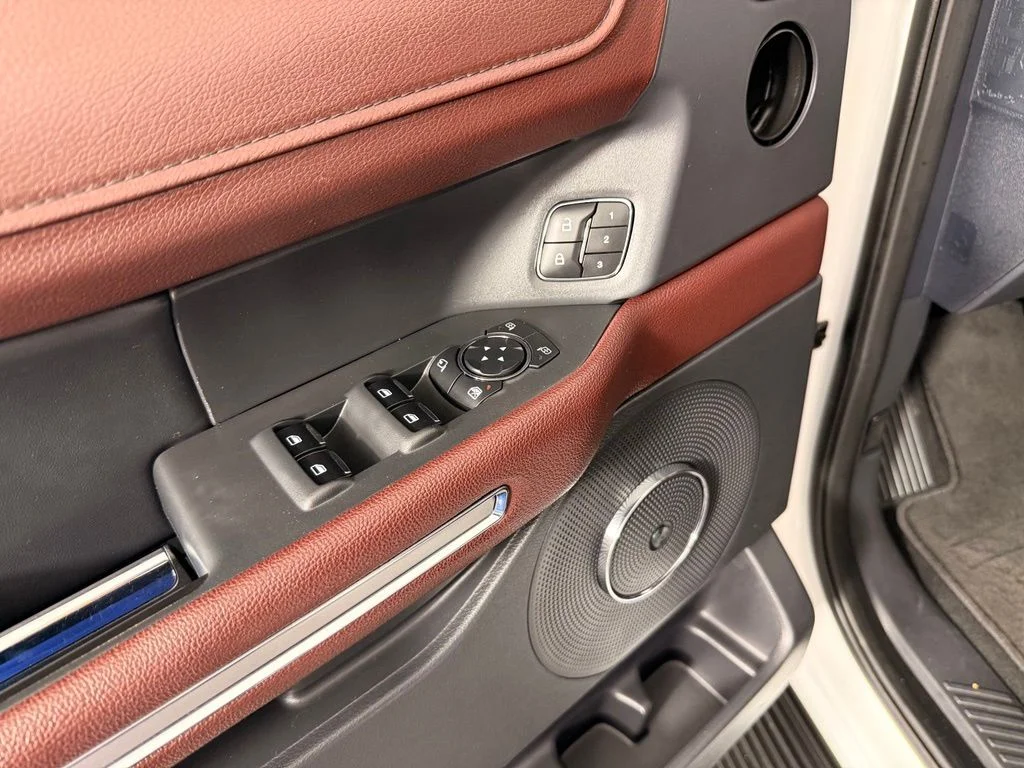 Used 2024 White Ford Limited image 21