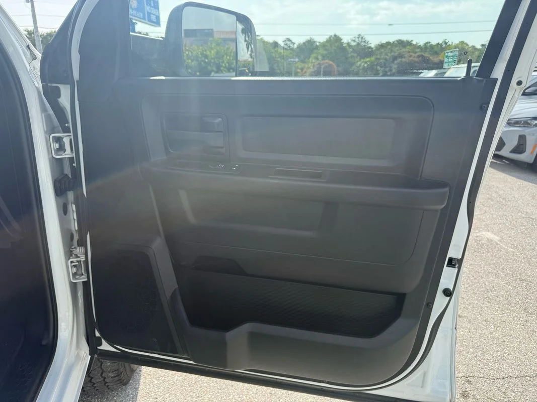 Used 2022  Ram Tradesman Crew Cab 4x4 8