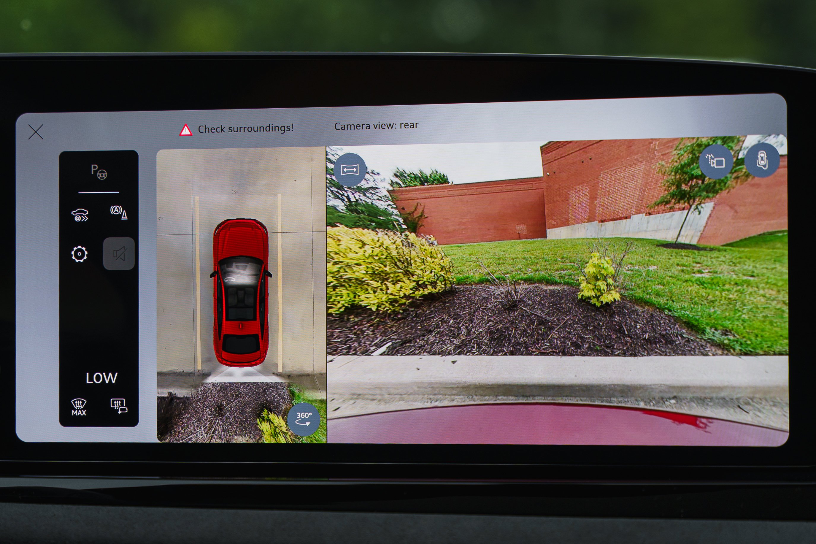 New 2026 GRENADINE RED Audi Prestige image 16