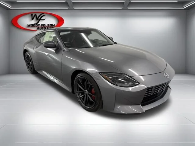 New 2026 Gray Nissan Performance image 2