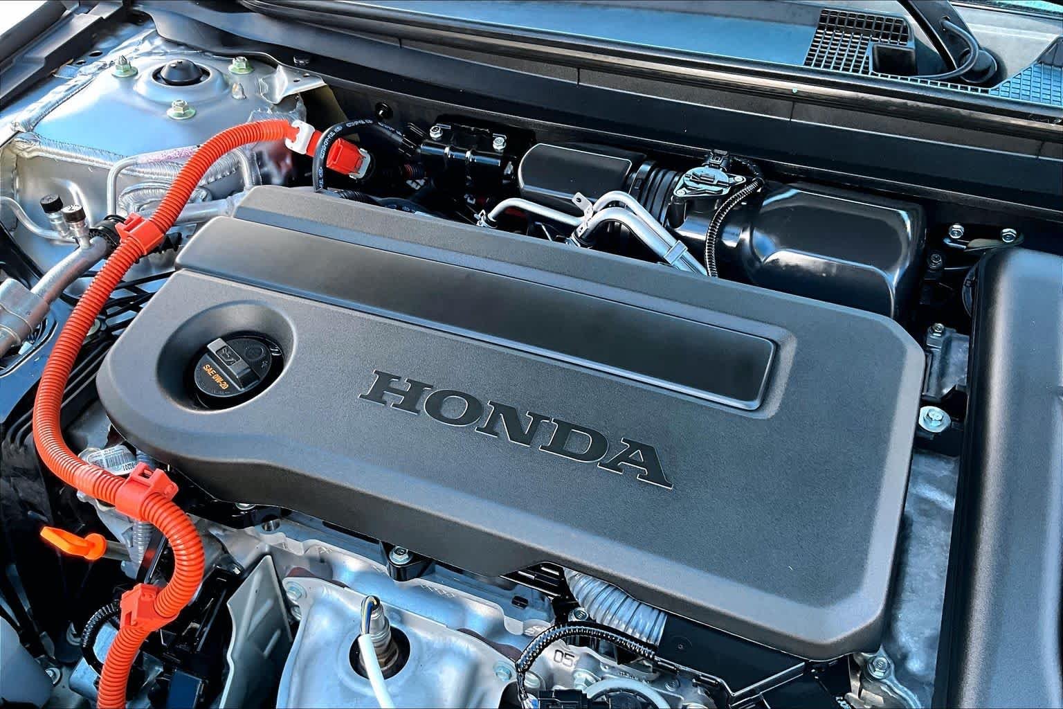 Certified Used 2025 Solar Silver Metallic Honda HYBRID SPORT image 33