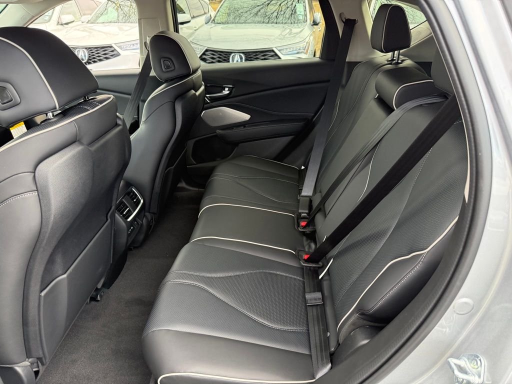 New 2026 Solar Silver Metallic Acura Advance Package image 15