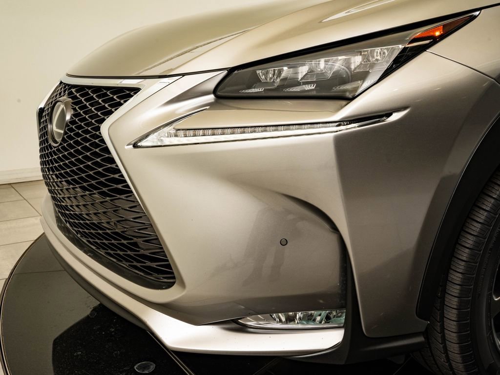 Used 2017 Silver Lexus 200t F Sport image 3