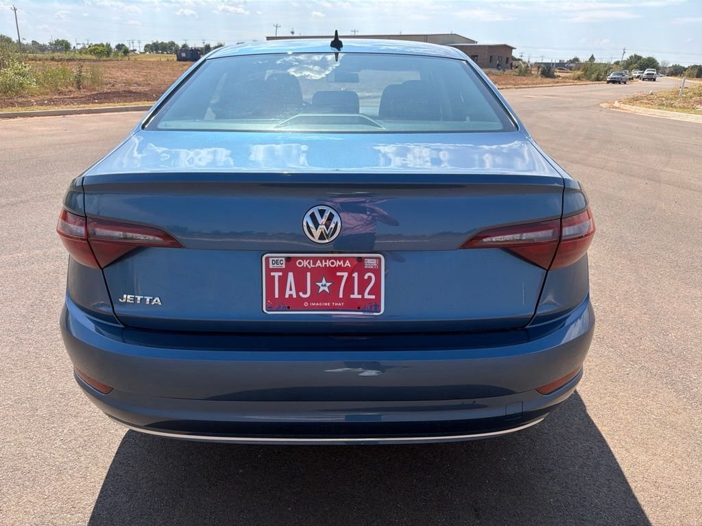 Used 2021 Blue Volkswagen 1.4T S image 10