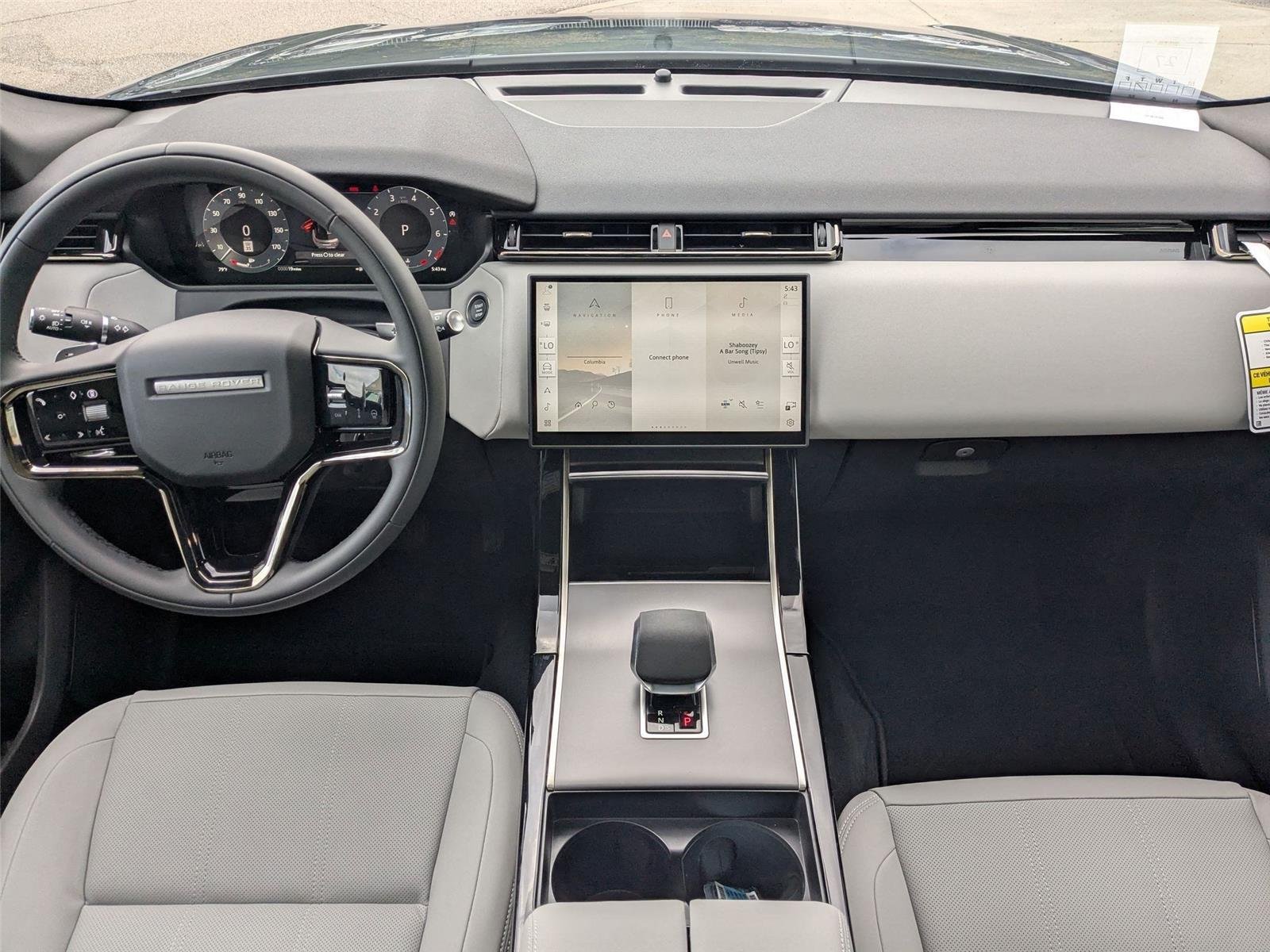 Used 2026  Land Rover S image 28