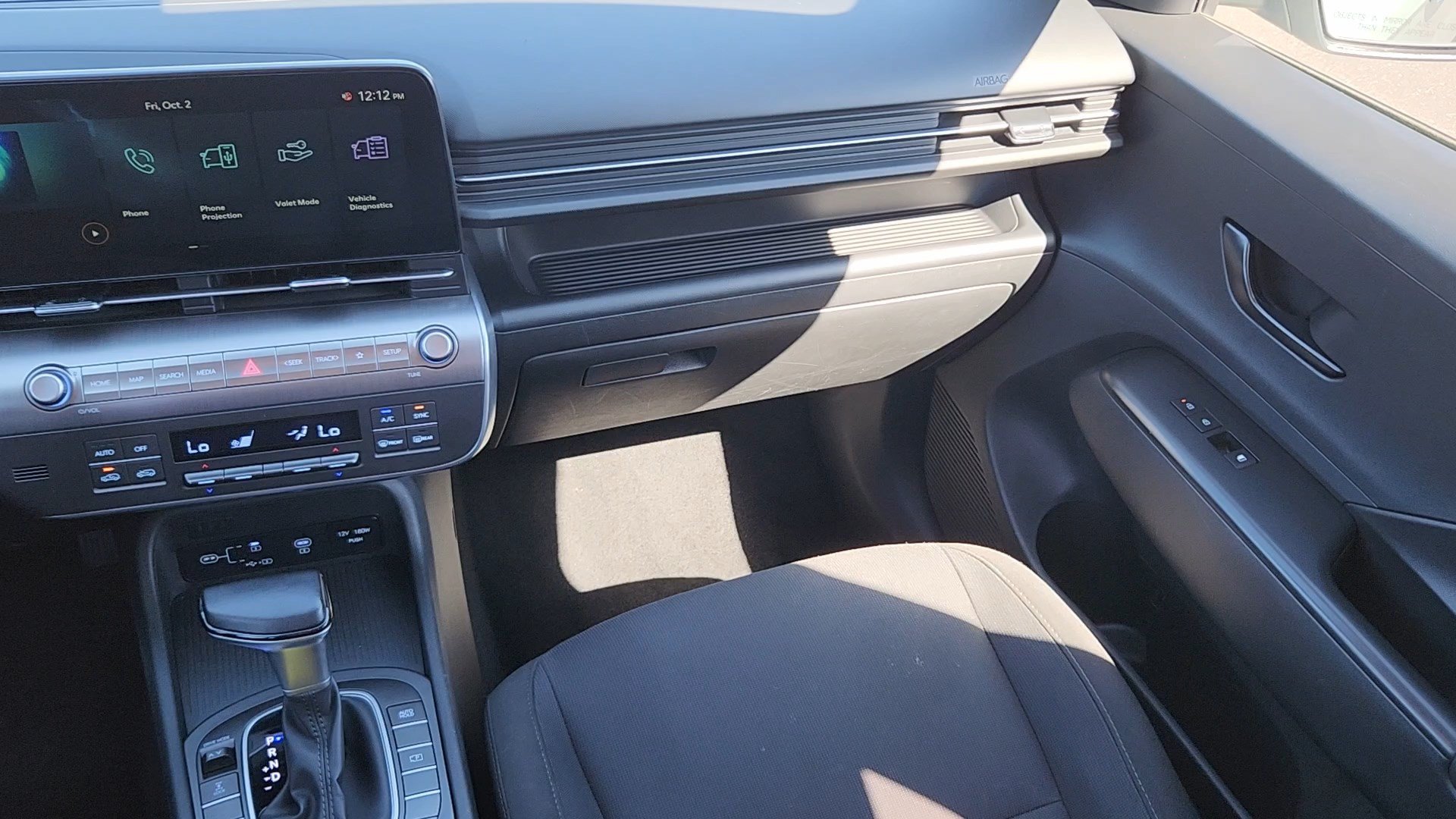 2025 Hyundai Kona SEL - Photo 6