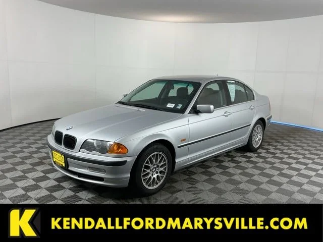 2000 BMW 3 Series 328i's photo