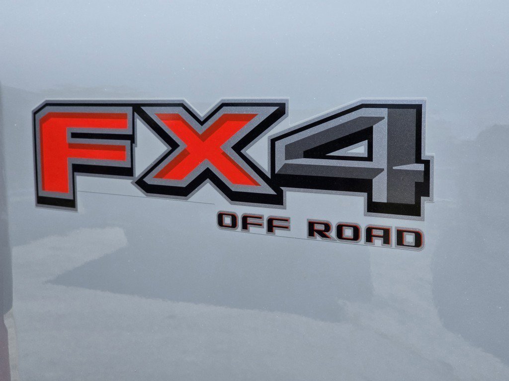 New 2026 Glacier Gray Metallic Tri-Coat Ford F-350® Lariat® image 30