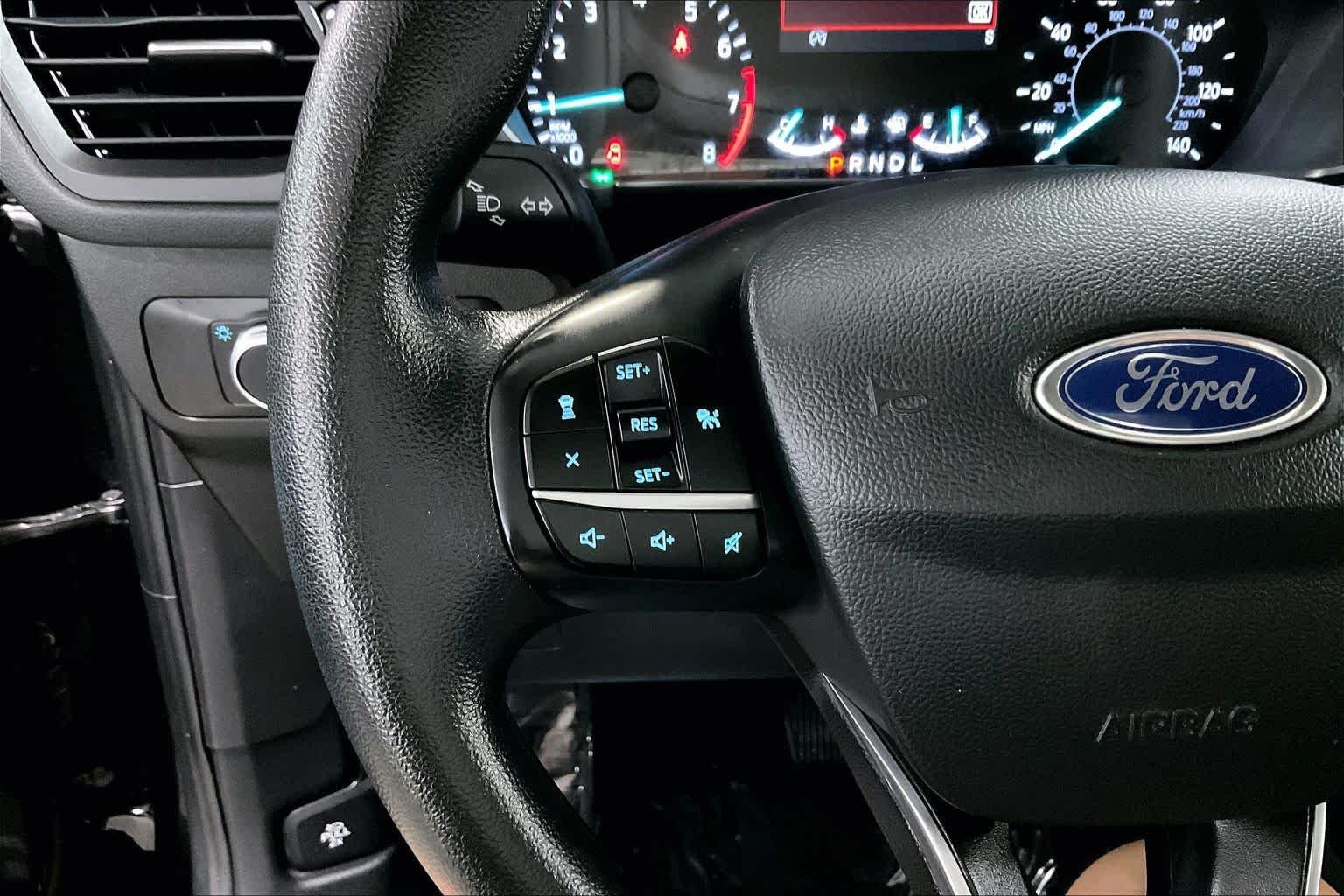Used 2020 Agate Black Metallic Ford SE image 23
