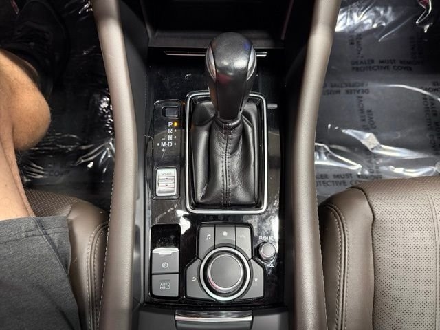 Certified Used 2018 Machine Gray Metallic Mazda Signature image 39