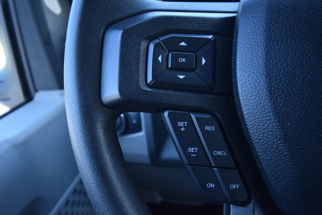 Used 2022 Oxford White Ford Base image 32