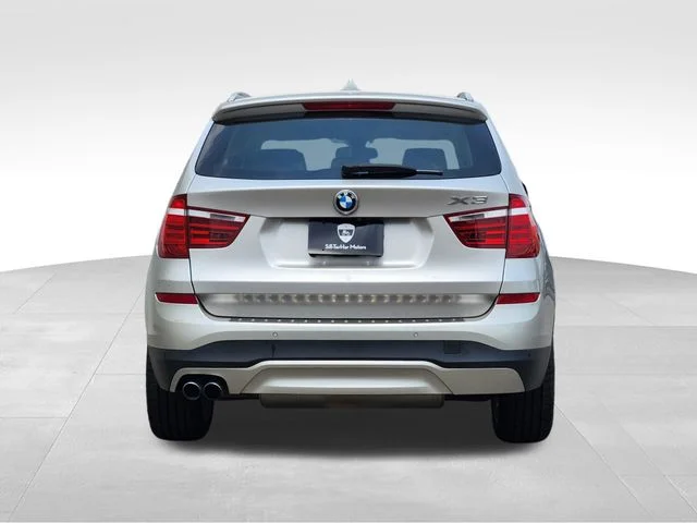 Used 2017 Silver BMW sDrive28i image 8