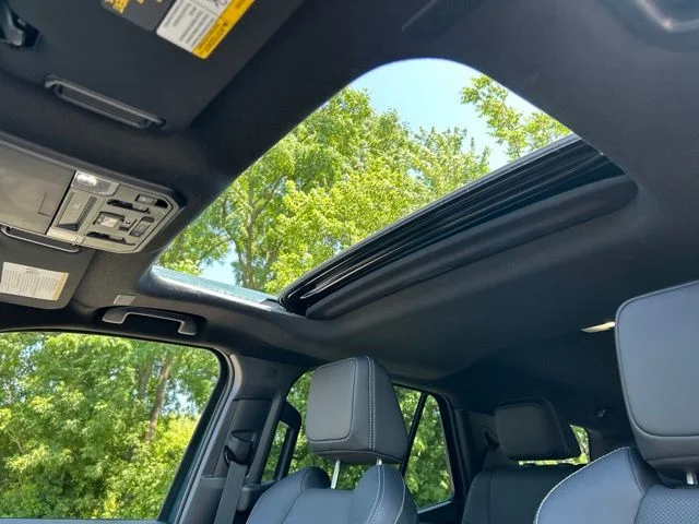 Certified Used 2025  Toyota TRD Off-Road Premium image 23