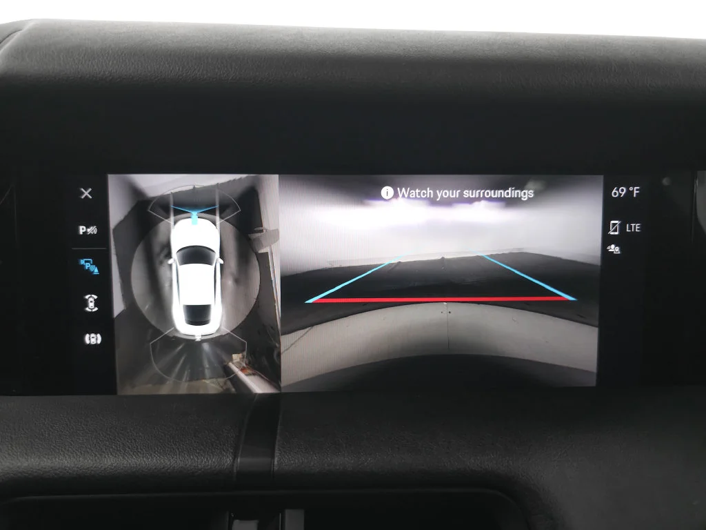 Used 2022 Volcano Grey Metallic Porsche Base image 19