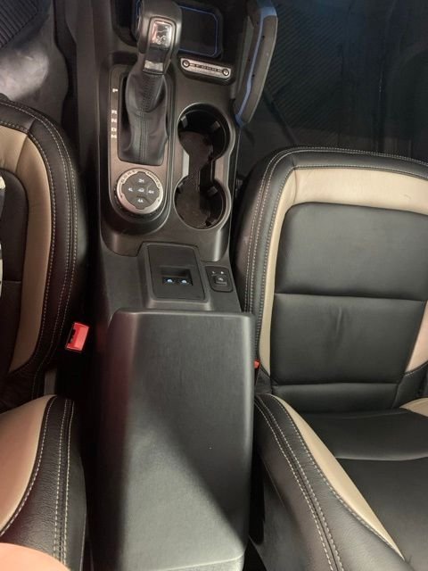 Used 2023 White Ford Wildtrak image 22