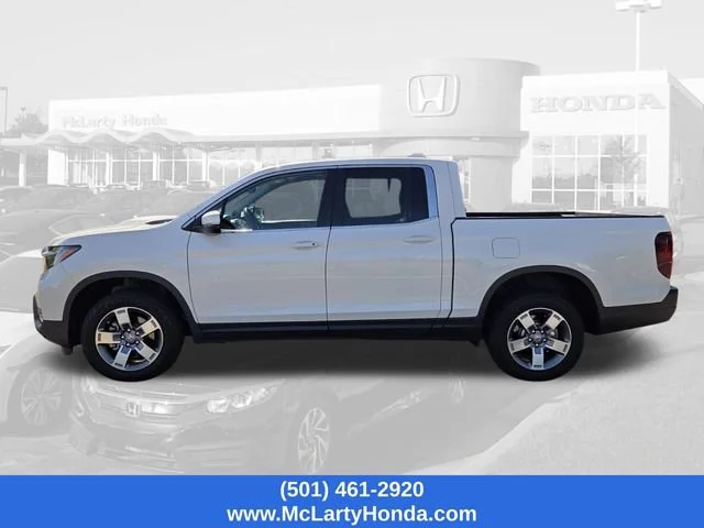 Certified Used 2024 Platinum White Pearl Honda RTL image 16
