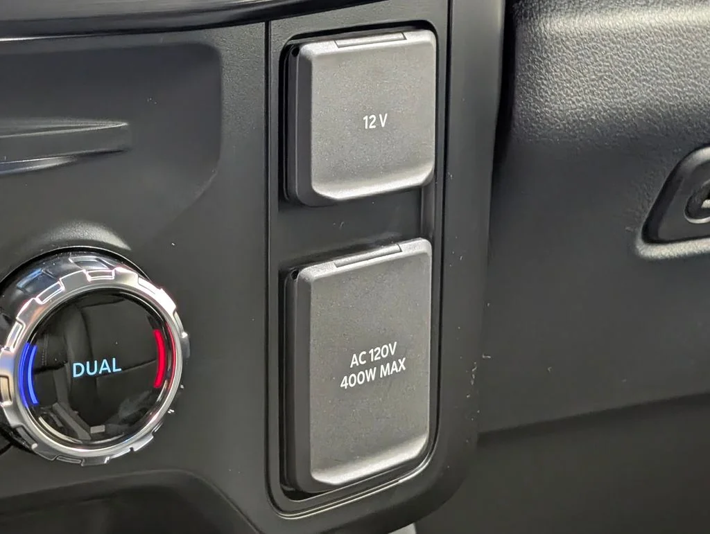New 2026 Glacier Gray Metallic Tri-Coat Ford F-250® Lariat® image 8